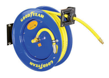 Goodyear 3/8-Inch 500 pieds de bobine en acier de tuyau avec le bras et le support 300PSI de pivot
